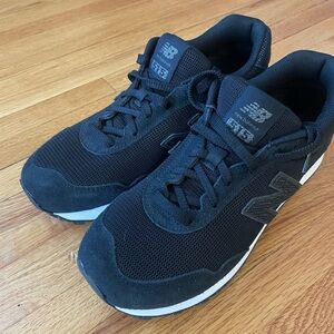 New Balance Women’s Black Sneakers